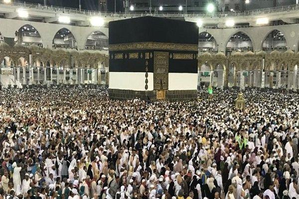 مناسک عمره و زیارت مسجد نبوی برای همه ممنوع شد مناسک عمره و زیارت مسجد نبوی برای همه ممنوع شد